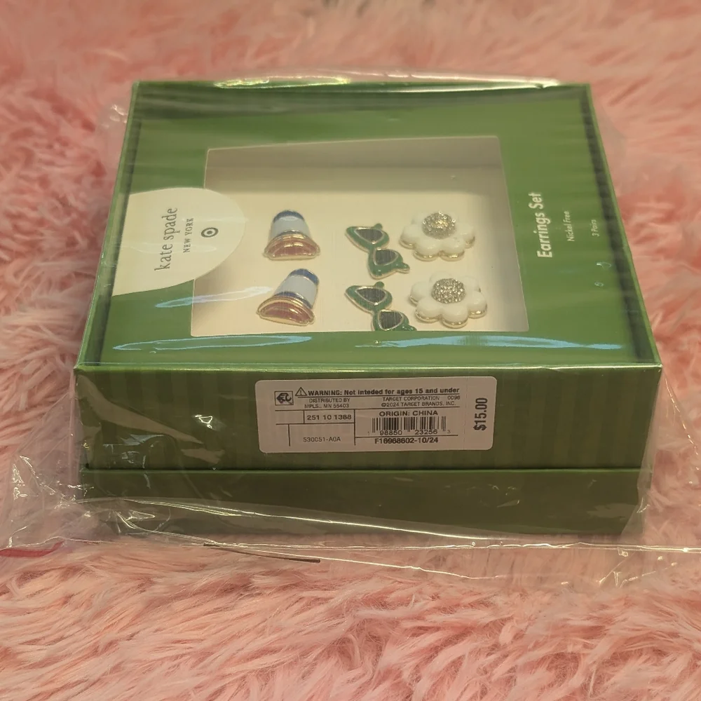 NWT Limited Edition Kate Spade Green & Target Earrings Set